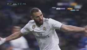 巴塞罗那3-0轻取赫塔菲，梅西库蒂尼奥闪耀联赛不败之旅