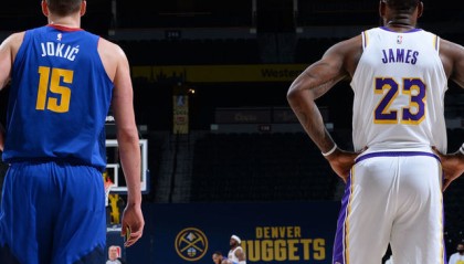 火箭队阵容豪华！16人备战季前赛，乌度卡组3套阵容，4连胜追梦成真